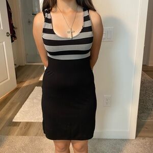 Bebe Gray and White Bodycon Mini Dress Sleeveless Scoop Neck